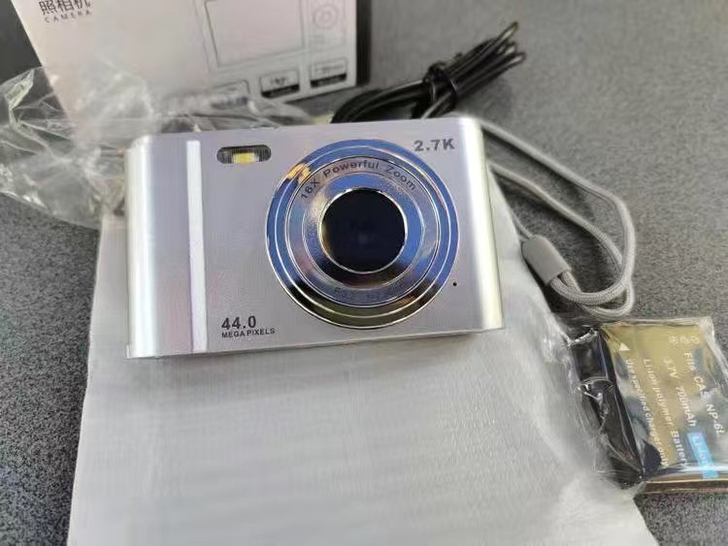 出 数码相机 2.8寸 银色 32G 36...