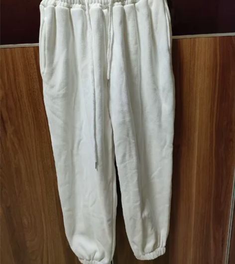 纯白加绒卫裤女 s-m 压箱底 没污...