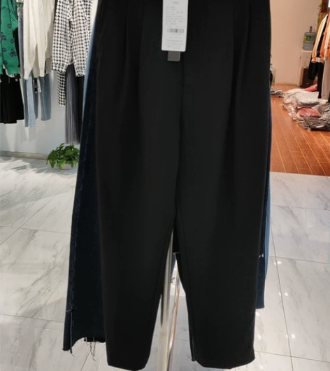 C##amp；amp；M春款休闲裤原价26...