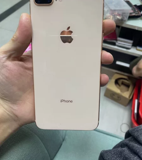 苹果8P 8plus iPhone8 可插...