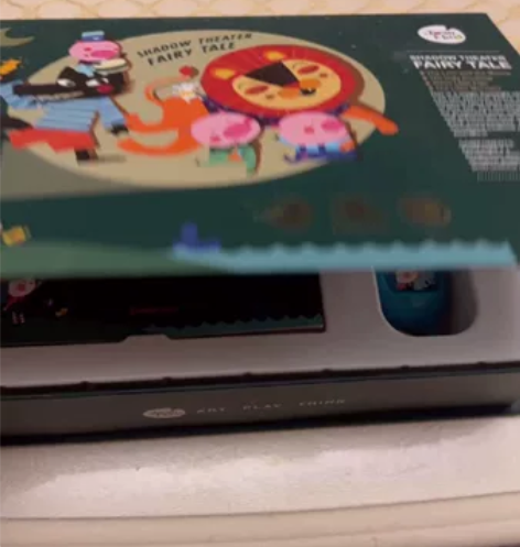 美乐童年光影机，刚打开，家里有重复的了，玩...