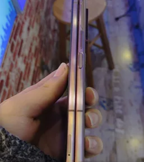 三星fold2  韩版    没刷国行 自...