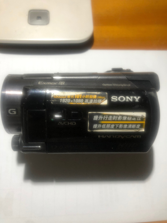 索尼数码HD摄影一体机。 HDR一XR52...