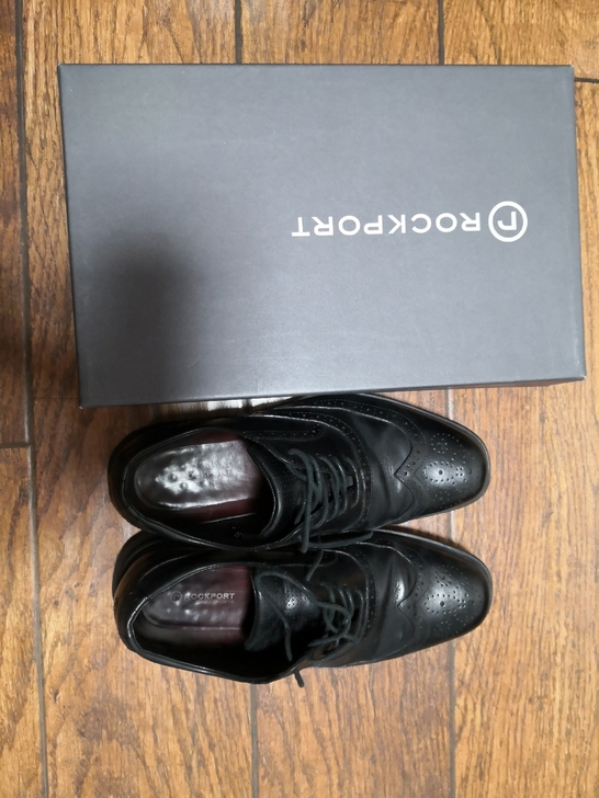 布洛克  美国皮鞋 40码 没穿几次 专柜...