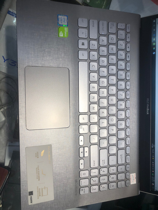 出华硕Vivobook s15 X530u...