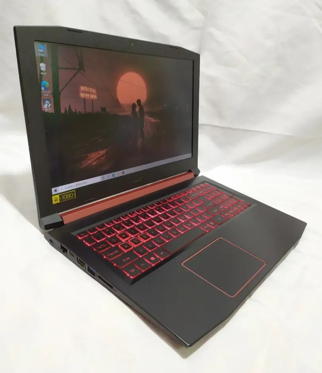 宏基暗影骑士3 红色背光键盘 八代i5 游...