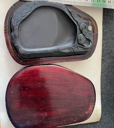 端砚 老砚 495元包邮，尺寸如图 盒子有...