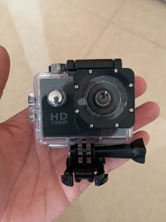 运动摄像机，新机没用过，防水，1080p高清