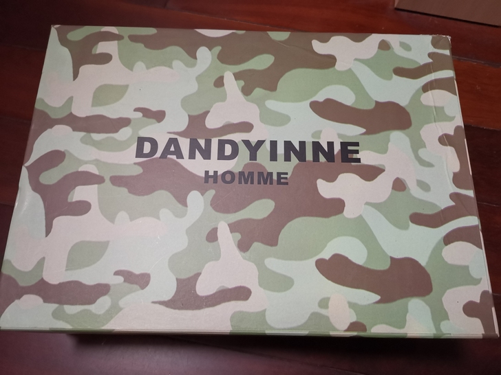 全新男士布洛克皮鞋