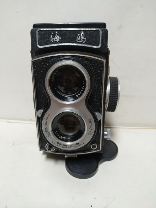 第二代金属钮白脸的海鸥4A双反相机   机...