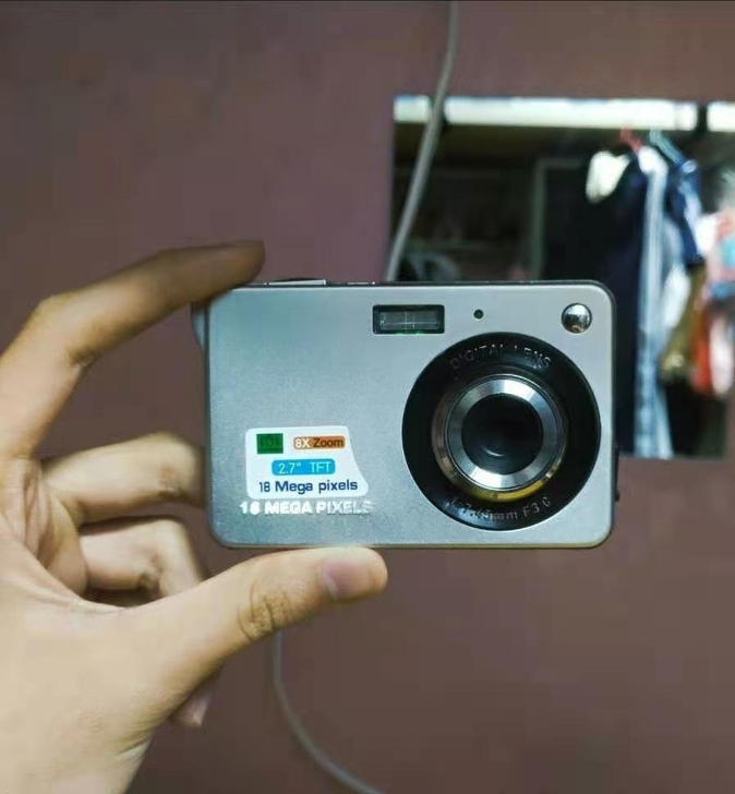 [全新未拆封]1800万像素高清家用数码相...