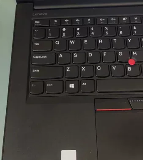 thinkpad E470 7代I7 8G...