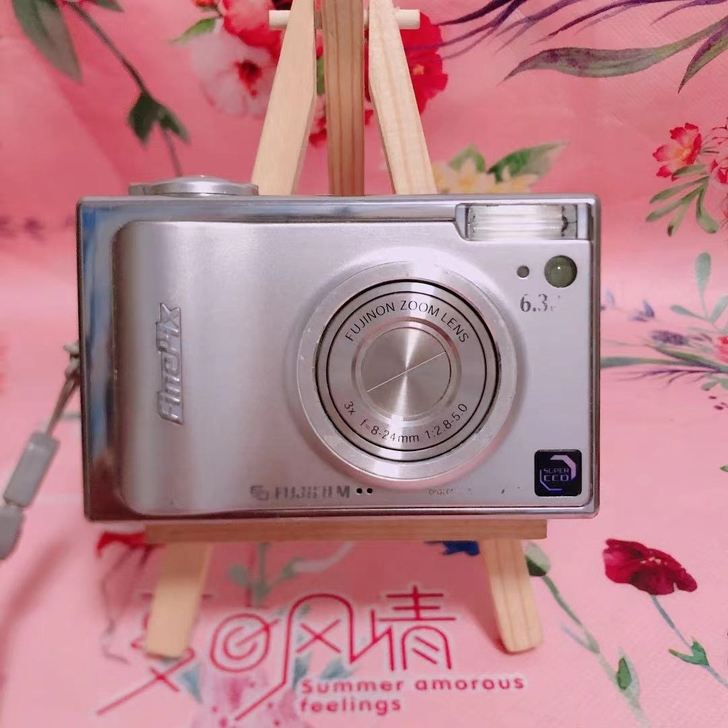 #数码相机＃富士f11