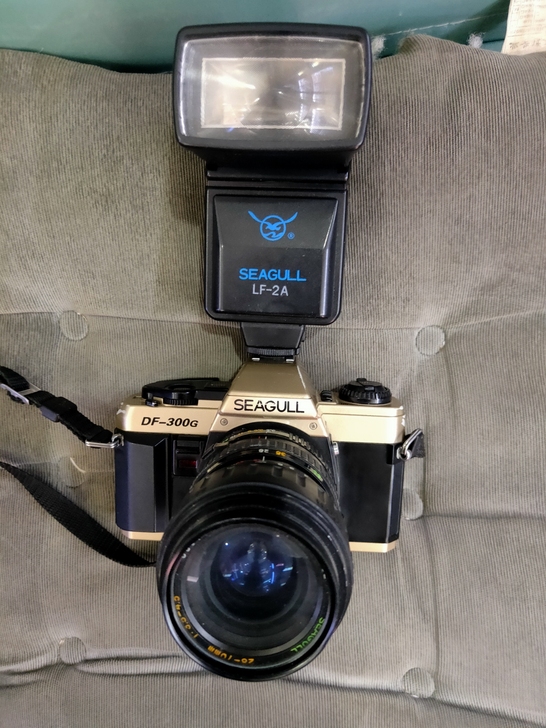 海鸥D300G胶片相机+28-70镜头,机...