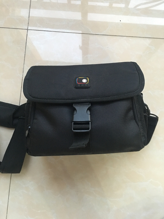 单反相机 尼康D3100(镜头18-55标...