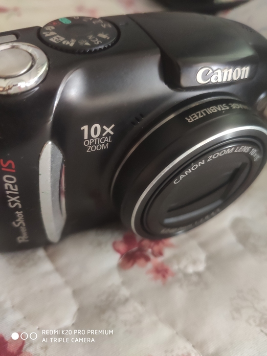 拍摄清晰,性能好。