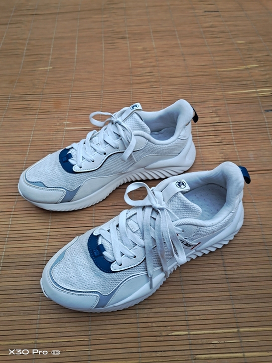 乔丹 41码 运动鞋