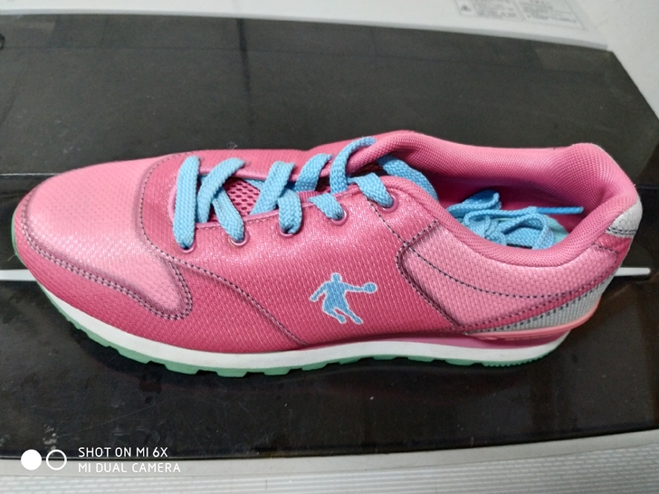 乔丹女士运动鞋，如图所示，正品保证，有40...