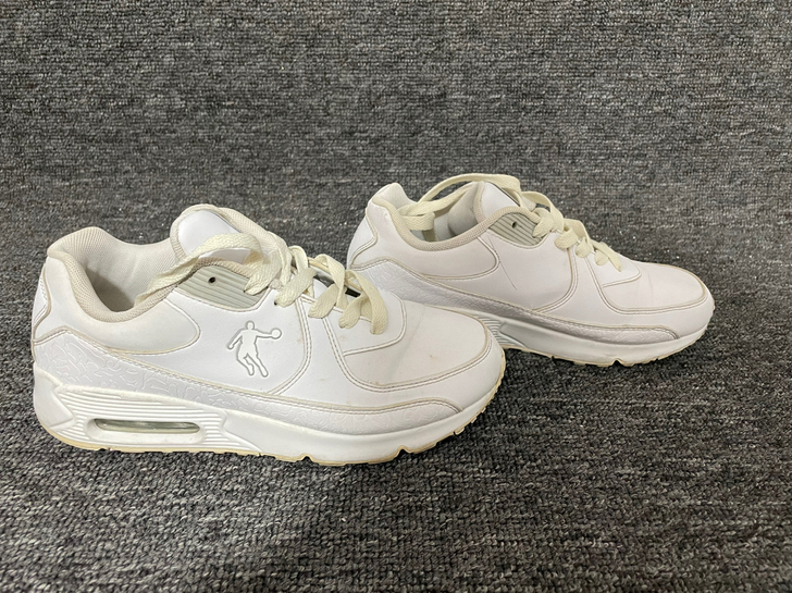 二手乔丹品牌休闲运动鞋  37码 干活压马...