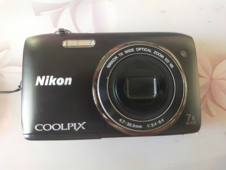 实价，尼康s3500，去相机店修了没修好，...