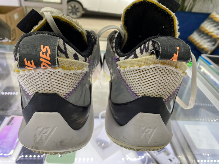 二手鞋乔丹av4126 101