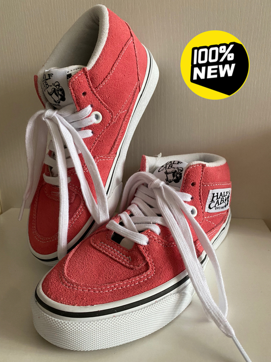 VANS，无盒全新正品，鞋面材质：麂皮，货...