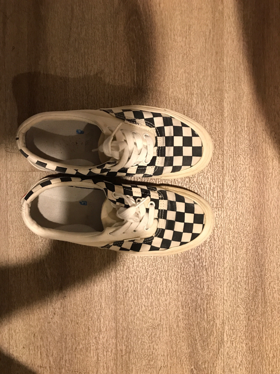 穿了几天 不太喜欢vans