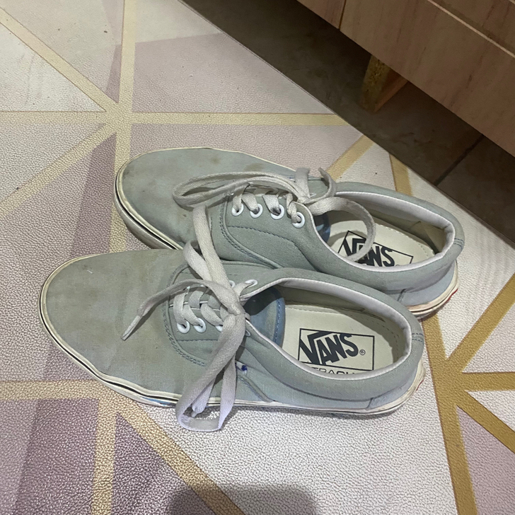 vans 独角兽 有点脏了便宜出 保真支持...