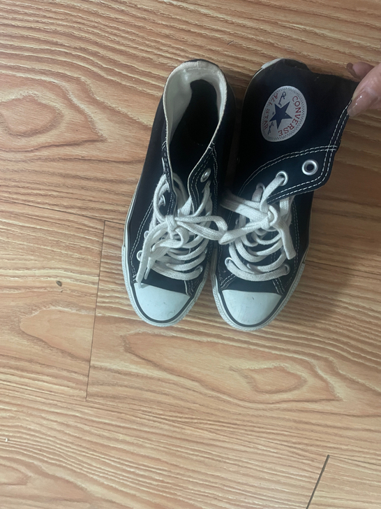 匡威经典款 36码 真的