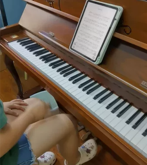 二手三益钢琴，新买了三角钢琴所以转让，可以...