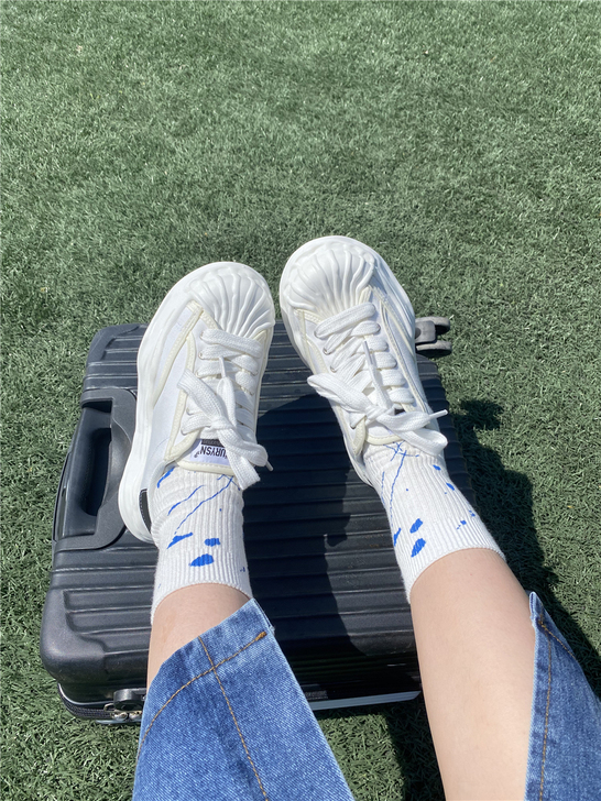 urYsn 帆布鞋没穿过偏小39的还是小