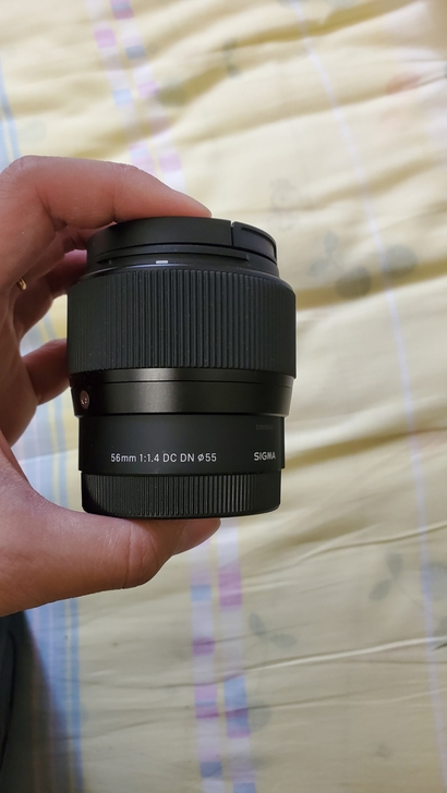 适马56 f1.4  用了五六次吧，基本新...