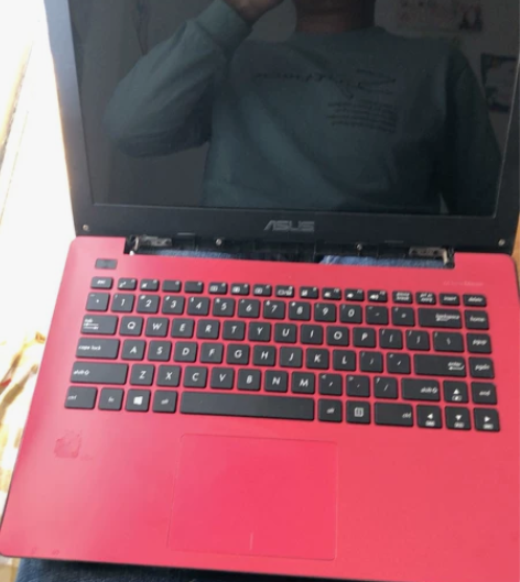 华硕 X403M。笔记本。主板坏了。屏幕是...