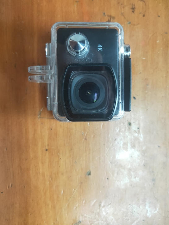 出摄徒运动相机9.9成新,用了2次,本来买...