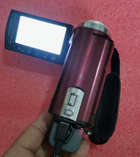 JVC数码摄像机MG330故障机，机子实物...