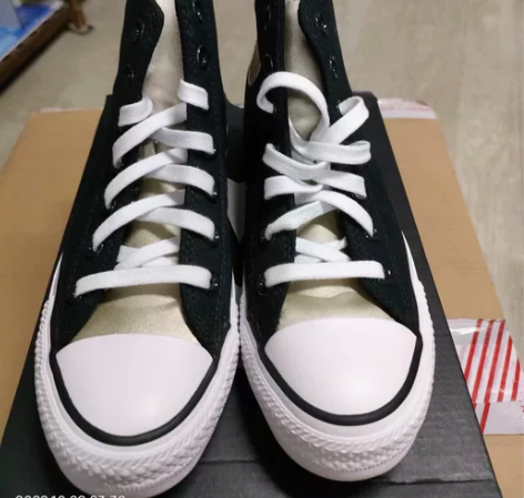 Converse Chuck Tavlor...