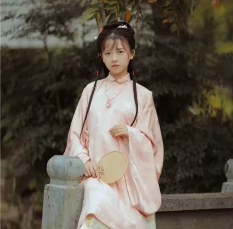 出闲置【兰若庭】太平有象明制上袄长衫汉服女...