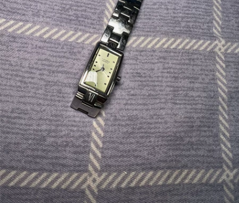 原装西铁城女装手表，好多年了，不包好，坏表...