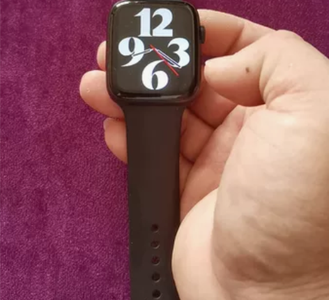 智能手表,外观跟果子s6几乎复制,待机十天...