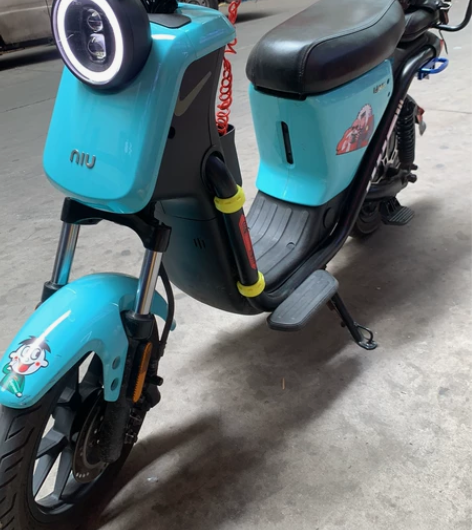 小牛电动18年购置6888公里！app白牌...