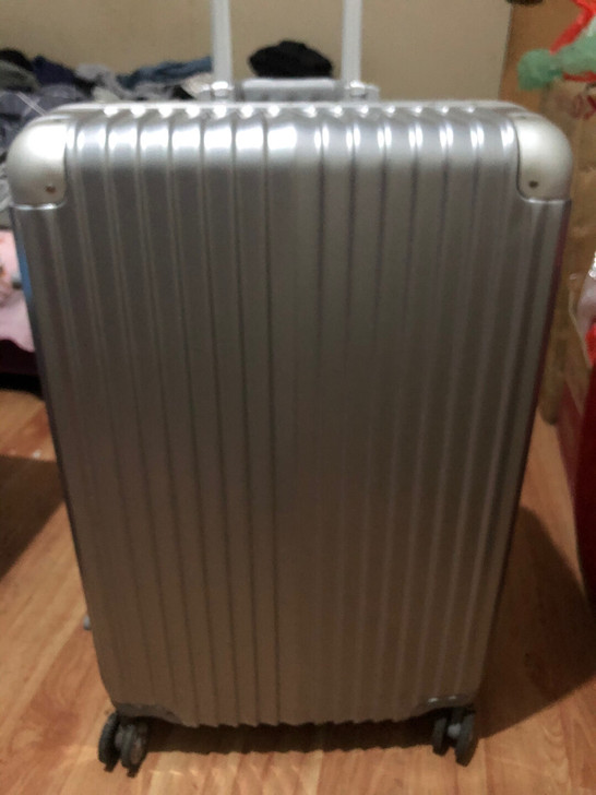 淘宝三百多入手的29寸铝框行李箱，非常的经...