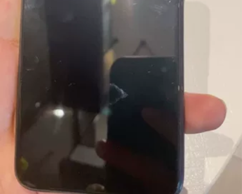 小米play 6+128g 媳妇以前用的手...