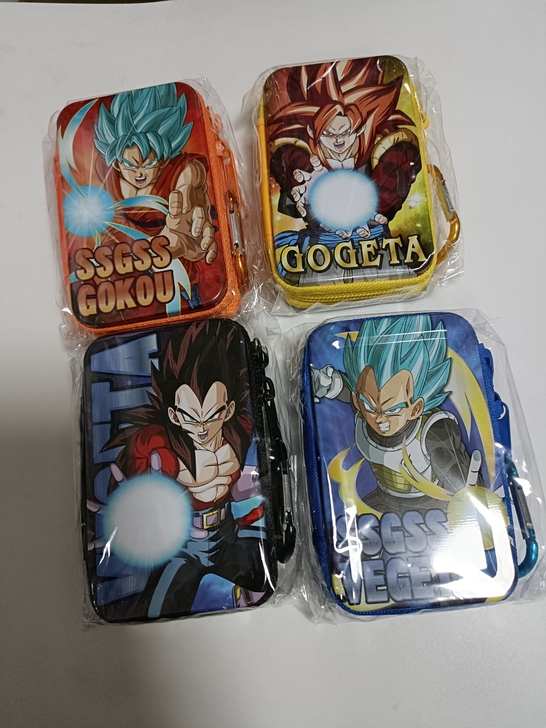龙珠超，龙珠GT，小挂包，上下封面为铁制，...