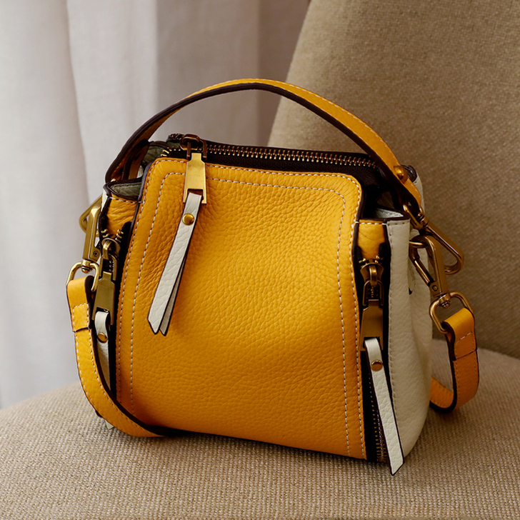 头层牛皮斜挎包