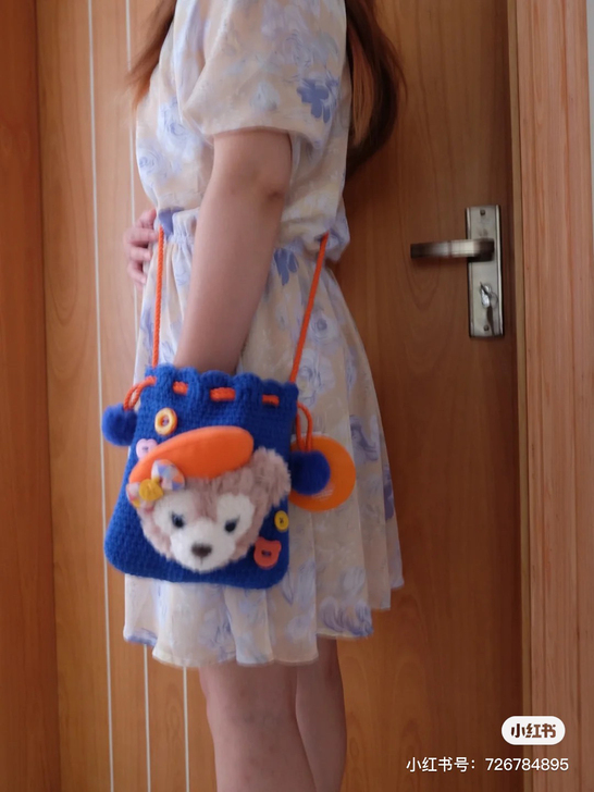 【挑脸现货】小小手作时光雪莉玫斜挎针织包束...