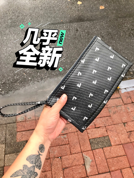 日本产 手包 手袋 手拎包 男女都胜任