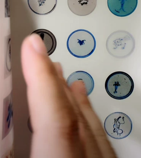 一只民窑款青花老盖碗 感兴趣的话点“我想要...