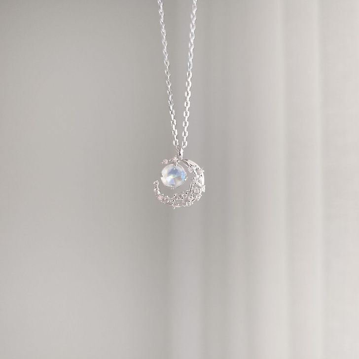 程包包 项链太多闲置