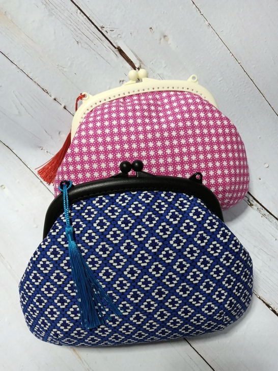 树脂口金包手拿包