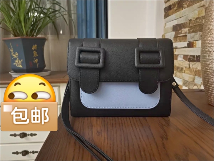 剑桥包大号黑篮拼色,全新未拆封!